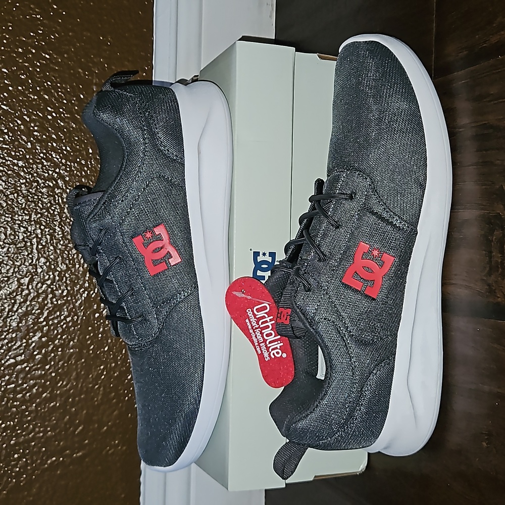 Men's DC Shoes